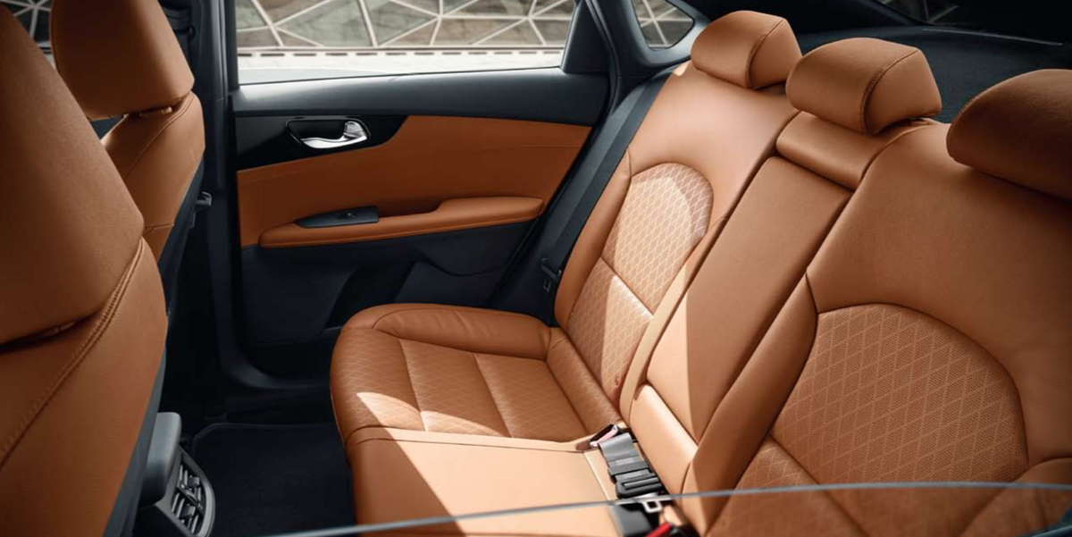 Kia-Cerato-2023-seats