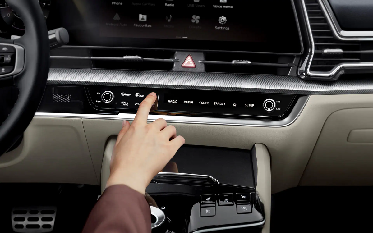 interior KIA Sportage