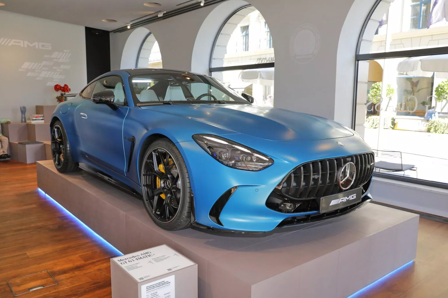 مرسيدس-Mercedes-AMG GT
